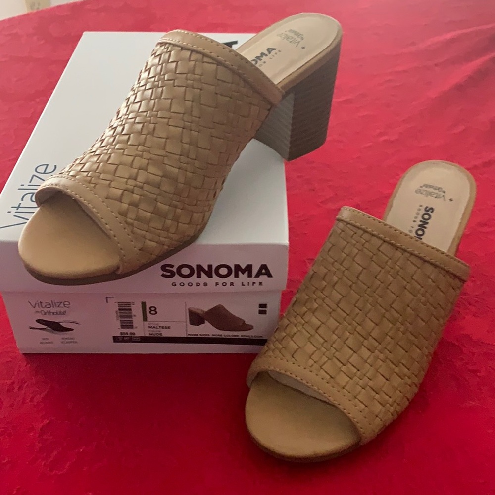 Women’s sandal heels
